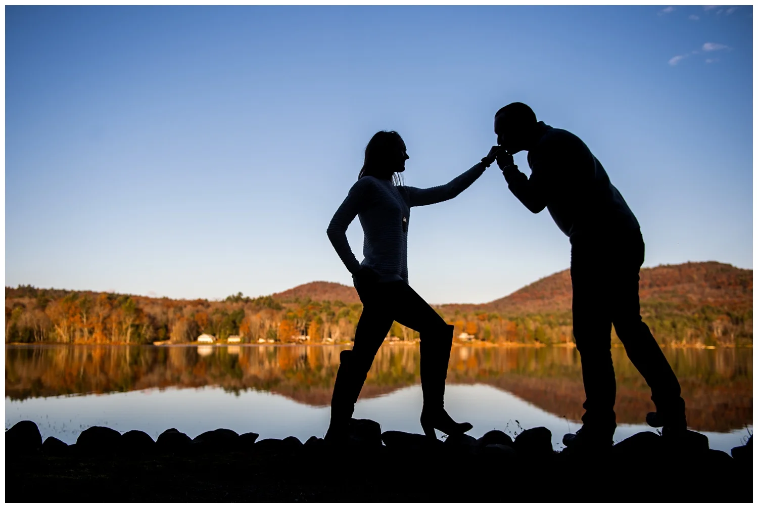 New York Engagements | Lake George, New York | Real weddings, engagements and inspiration for the modern NY Bride | www.redoakweddings.com