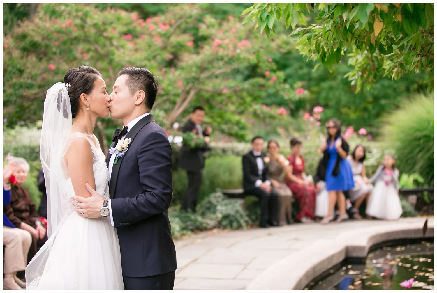 New York Weddings | Central Park Boathouse, New York | Real weddings, engagements and inspiration for the modern NY Bride | www.redoakweddings.com
