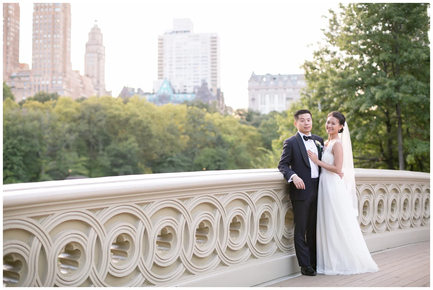 New York Weddings | Central Park Boathouse, New York | Real weddings, engagements and inspiration for the modern NY Bride | www.redoakweddings.com