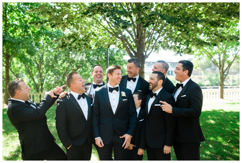 Pennsylvania | Fairmount Water Works Philadelphia, PA | Real weddings, engagements and inspiration for the modern PA Bride | www.redoakweddings.com