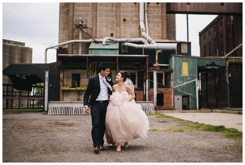 New York Weddings | Hotel at the Lafayette, Buffalo, New York | Real weddings, engagements and inspiration for the modern NY Bride | www.redoakweddings.com