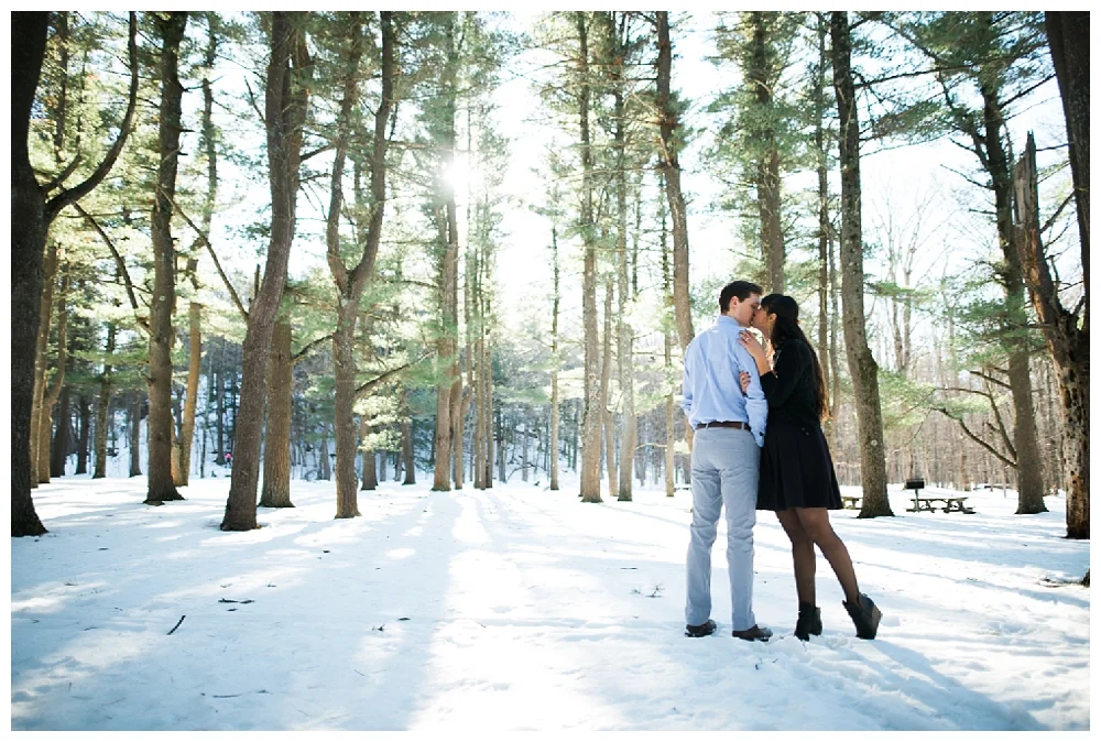 New York Engagement | Thatcher State Park, Albany NY | Real weddings, engagements and inspiration for the modern NY Bride | www.redoakweddings.com