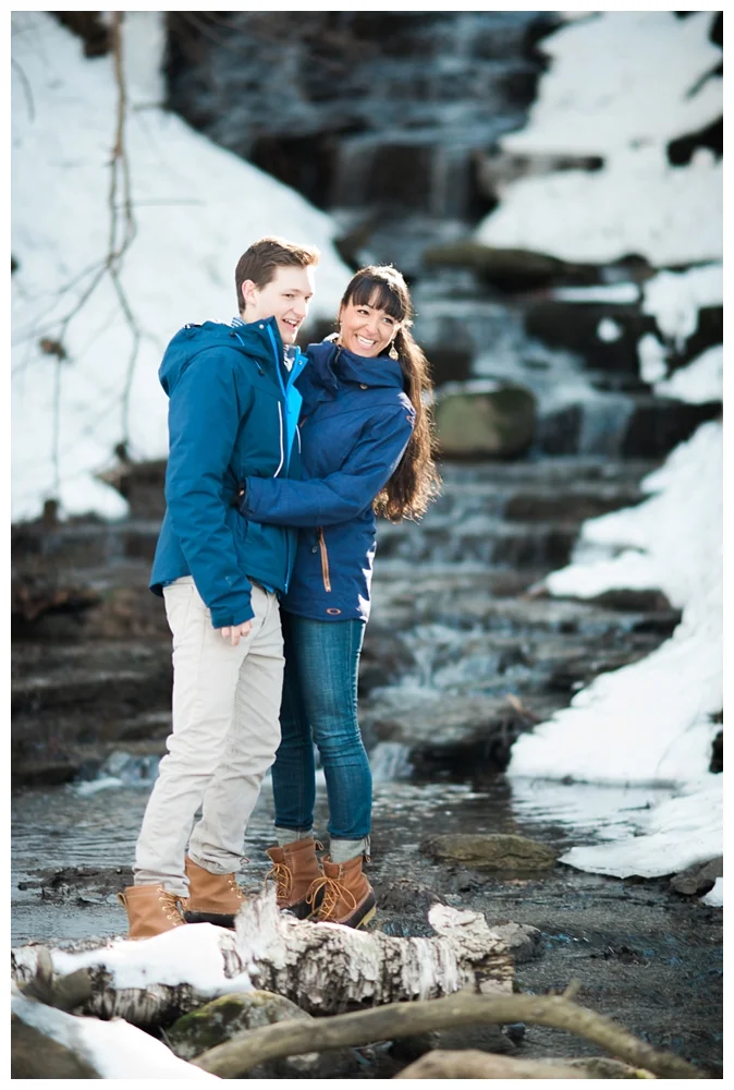 New York Engagement | Thatcher State Park, Albany NY | Real weddings, engagements and inspiration for the modern NY Bride | www.redoakweddings.com