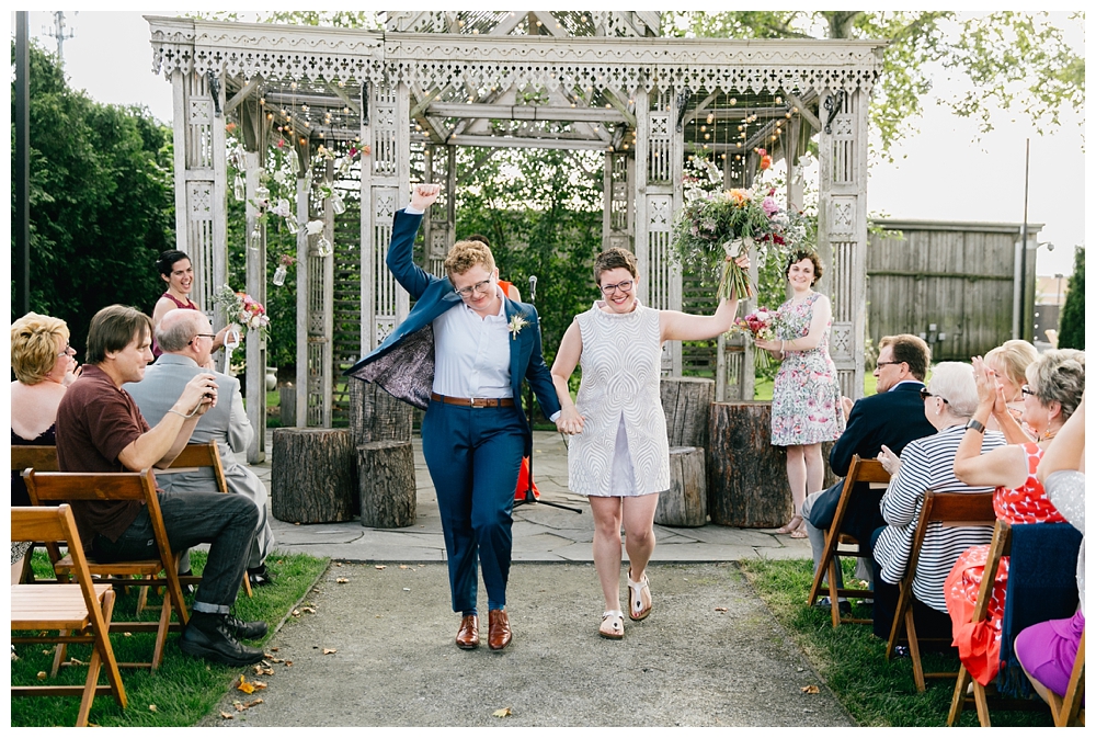 Pennsylvania Weddings | Fall Wedding at Terrain in Glen Mills, PA | www.redoakweddings.com