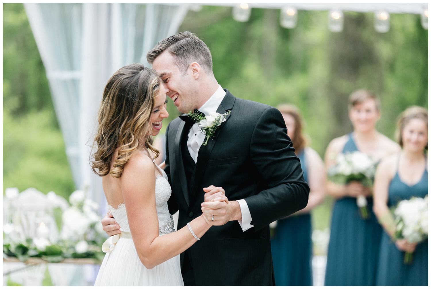 Pennsylvania Weddings | Swarthmore College + Antony Wayne House | Emily Wren Photography | Chester County, Pennsylvania | www.redoakweddings.com
