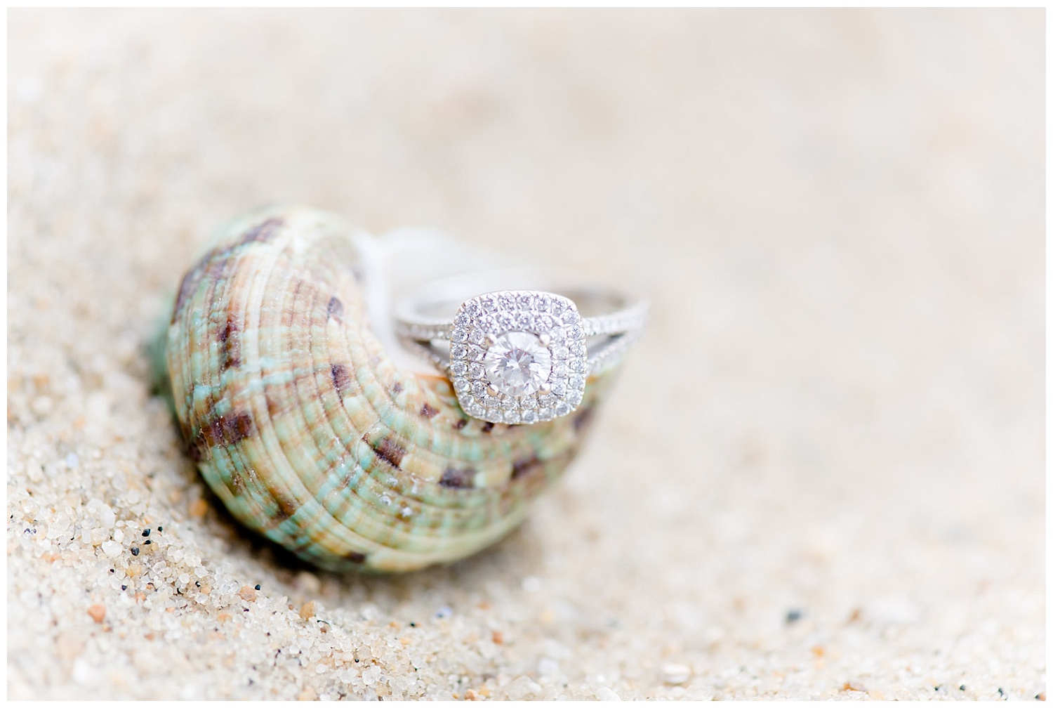 Jersey Shore Engagement Session | Asbury Park, NJ | www.redoakweddings.com