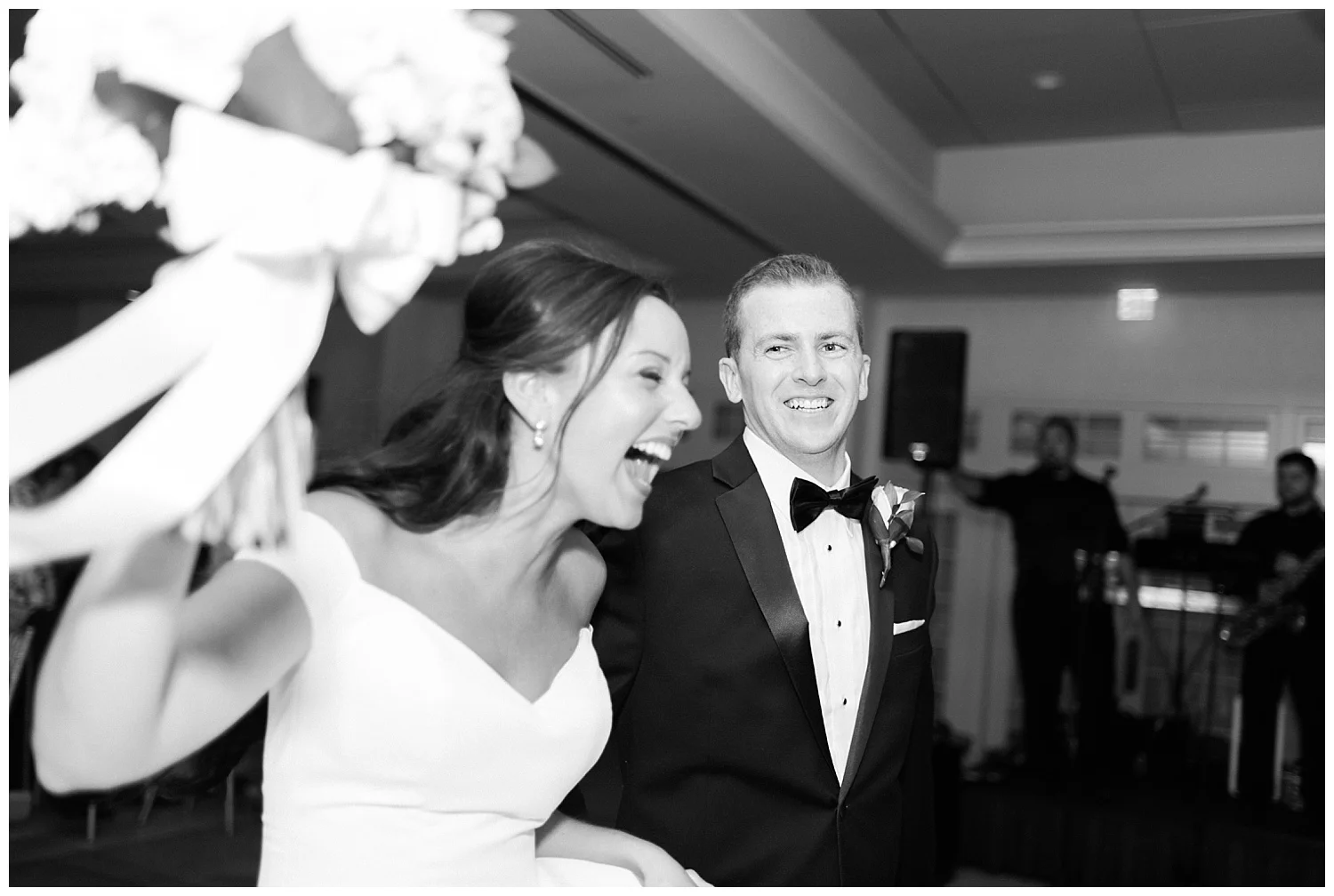Indian Trail Club Wedding | Franklin Lakes, New Jersey | Nicole DeTone Photography | www.redoakweddings.com