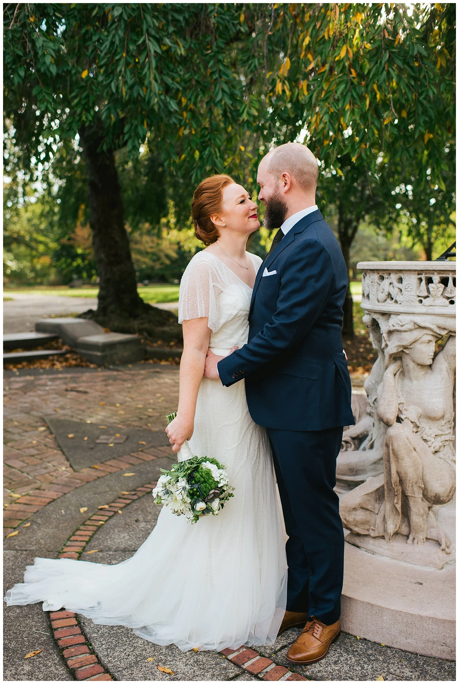 Philly Wedding at Fairmount Park Horticulture Center | Philadelphia, PA | www.redoakweddings.com