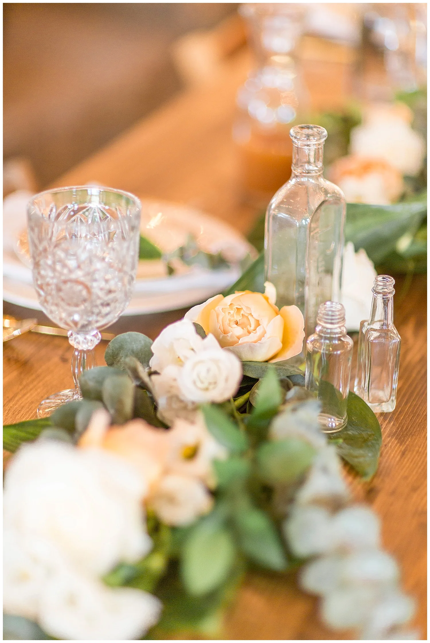 Gilbertsville Farmhouse Wedding Inspiration | South New Berlin, NY | www.redoakweddings.com