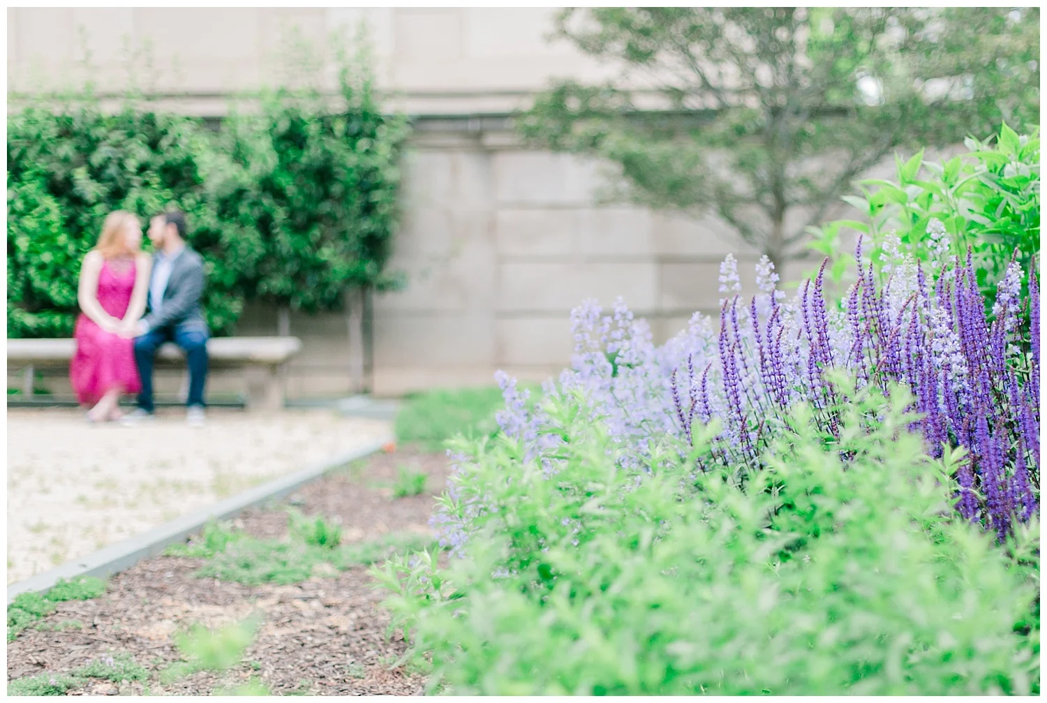 Philadelphia Engagements | Rodin Museum of Art | Philadelphia, PA | www.redoakweddings.com
