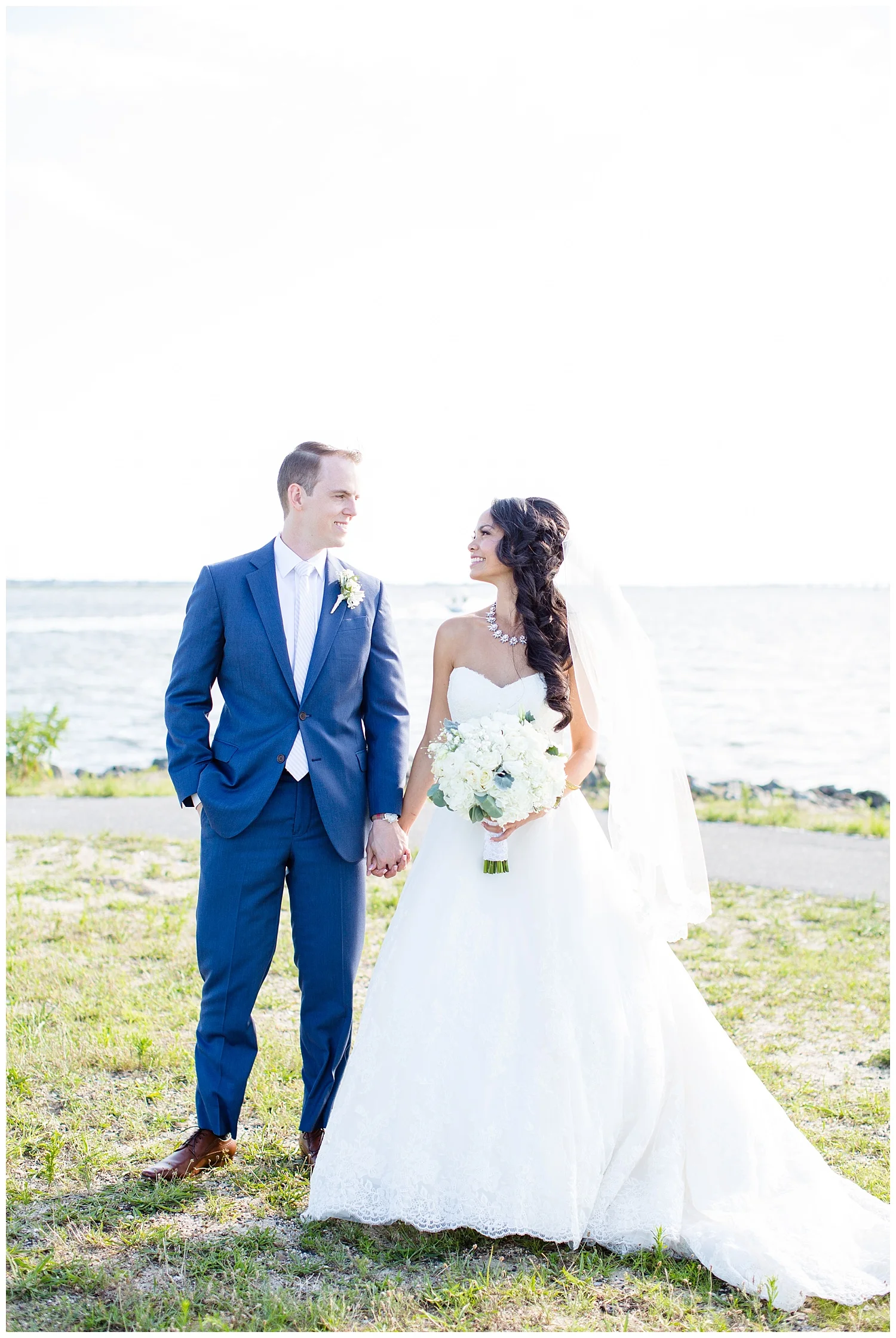 Jersey Shore Weddings | Long Beach Island | The Stateroom of Long Beach Island | www.redoakweddings.com