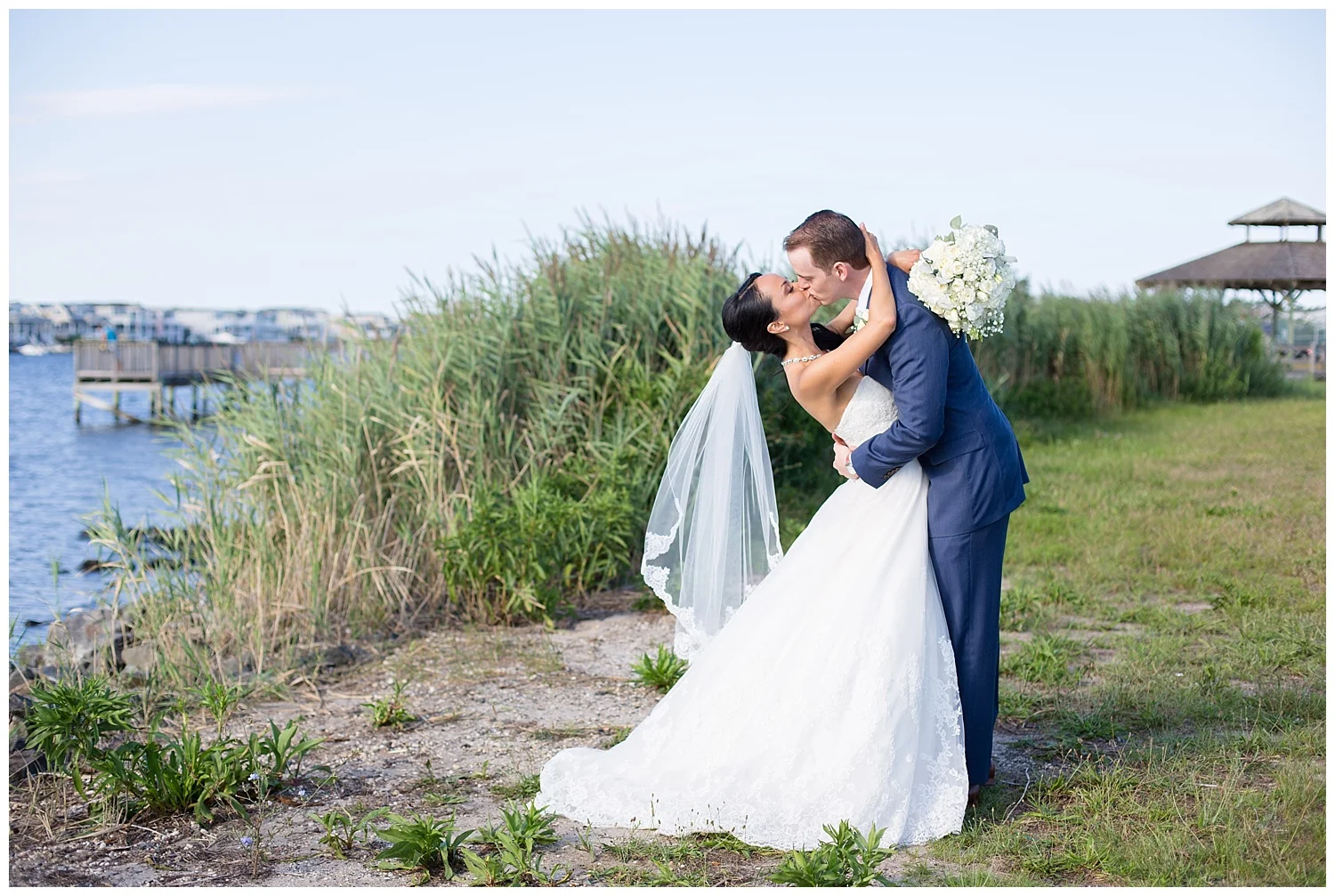 Jersey Shore Weddings | Long Beach Island | The Stateroom of Long Beach Island | www.redoakweddings.com