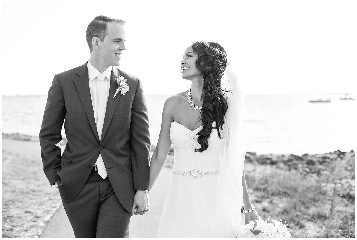 Jersey Shore Weddings | Long Beach Island | The Stateroom of Long Beach Island | www.redoakweddings.com