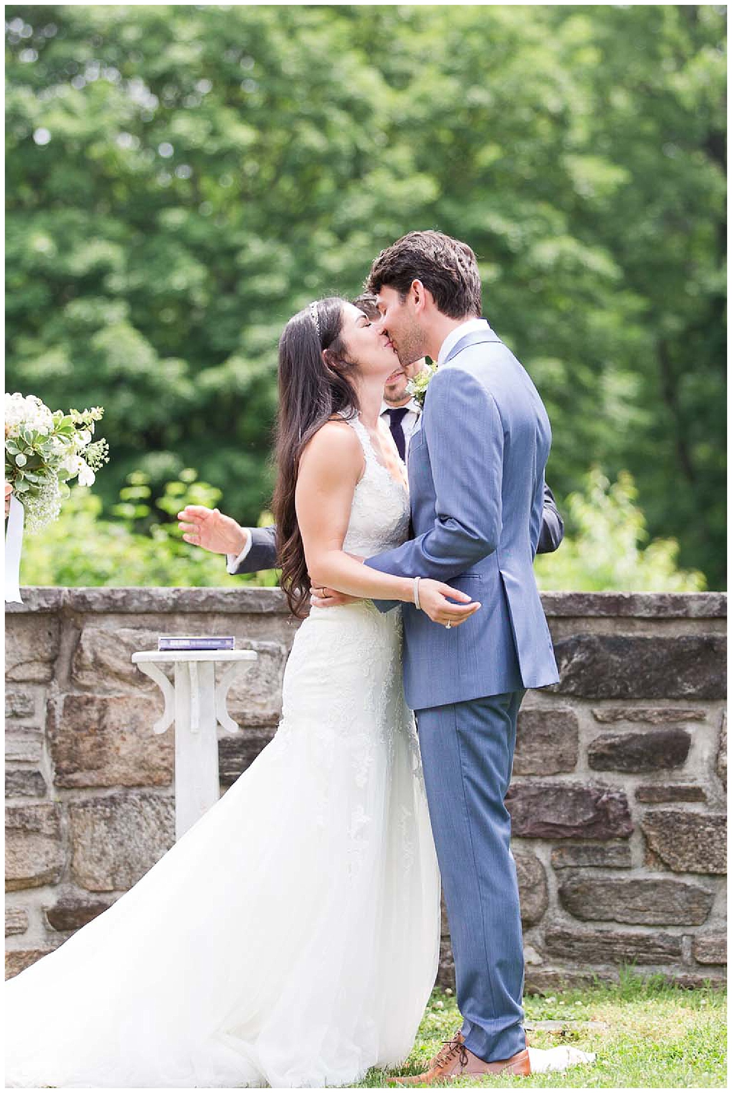Hudson Valley Farm Wedding | Blue Hill at Stone Farm | www.redoakweddings.com