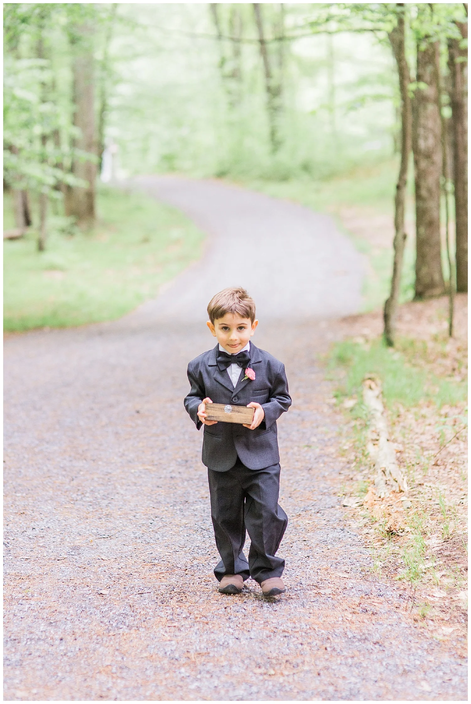 Hudson Valley Wedding | The Roxbury Barn & Estate | Roxbury, NY | www.redoakweddings.com