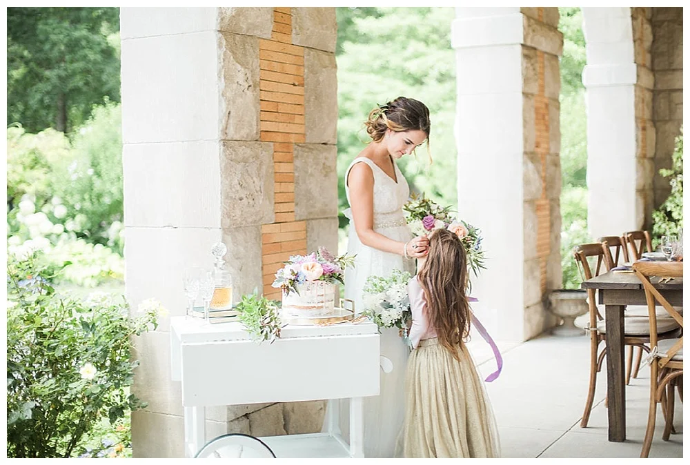 Carinwood Estate Wedding Inspiration | Huntington Valley, PA | Philadelphia Weddings | www.redoakweddings.com