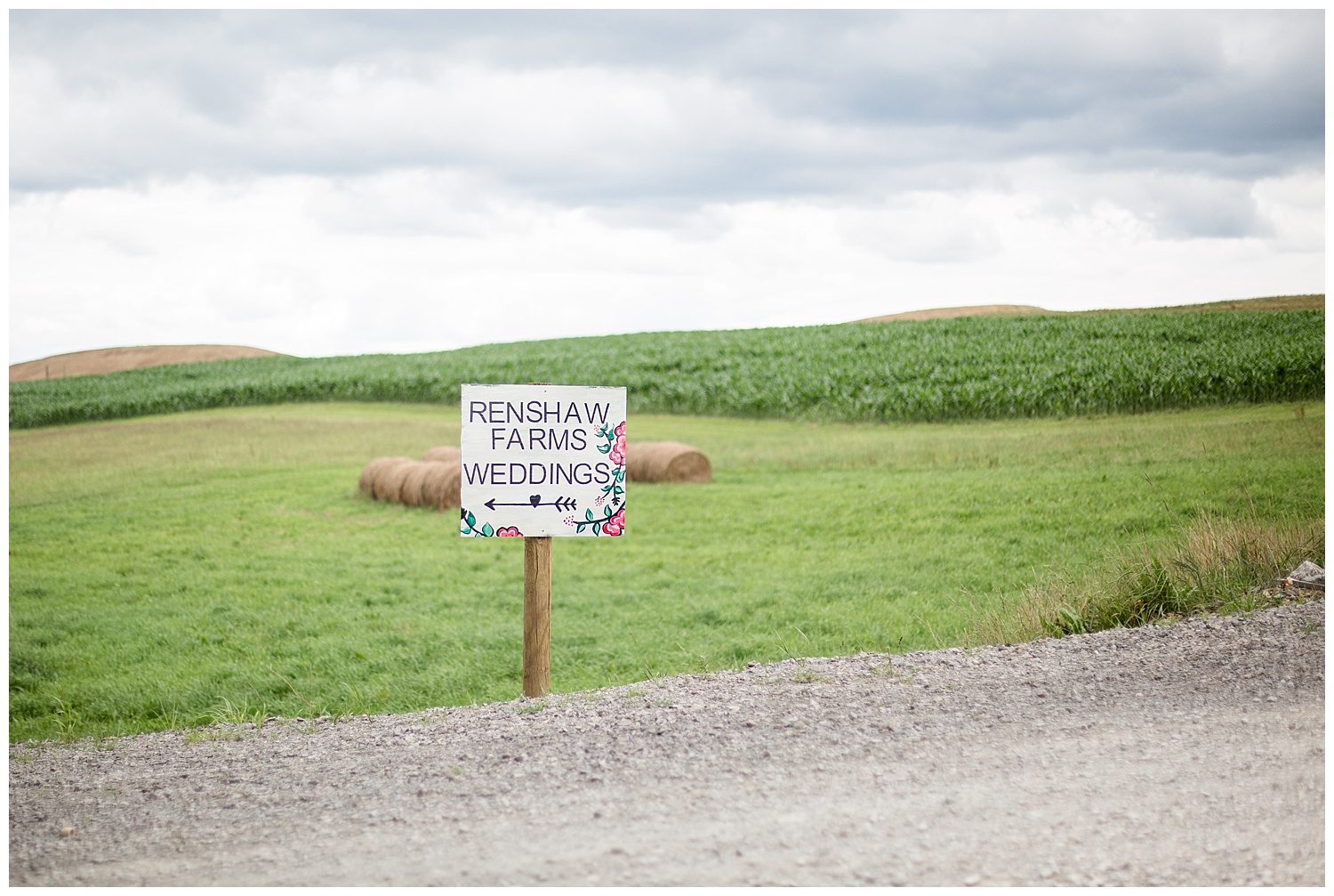 Pittsburgh Farm Wedding | Renshaw Family Farms | Freeport, PA | www.redoakweddings.com