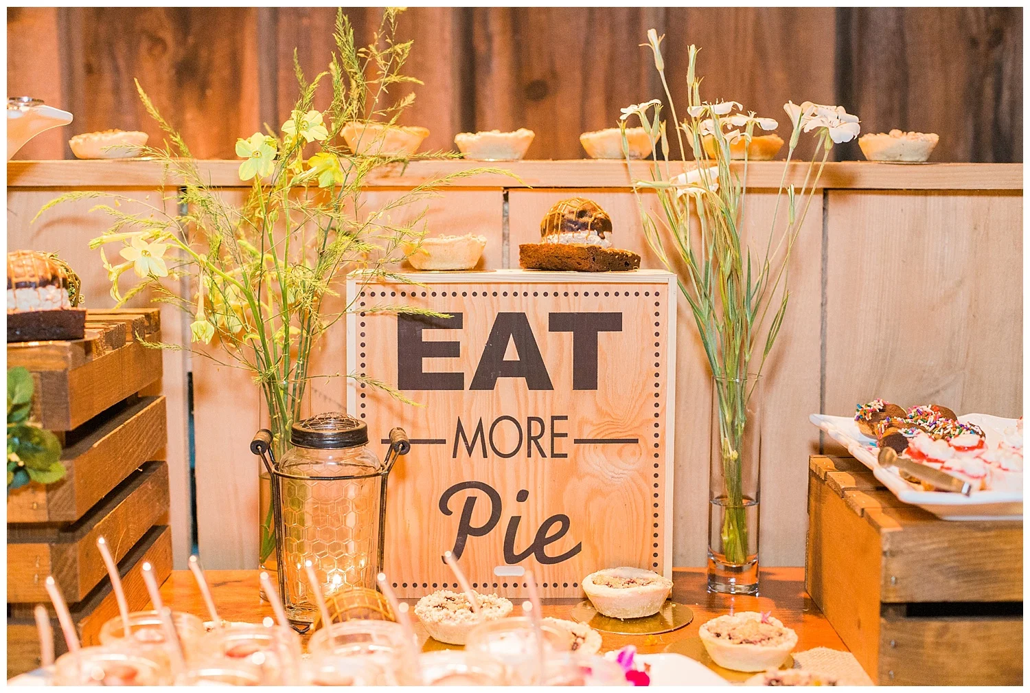 Hudson Valley Weddings | Stone Tavern Farm | Roxbury, NY | www.redoakweddings.com