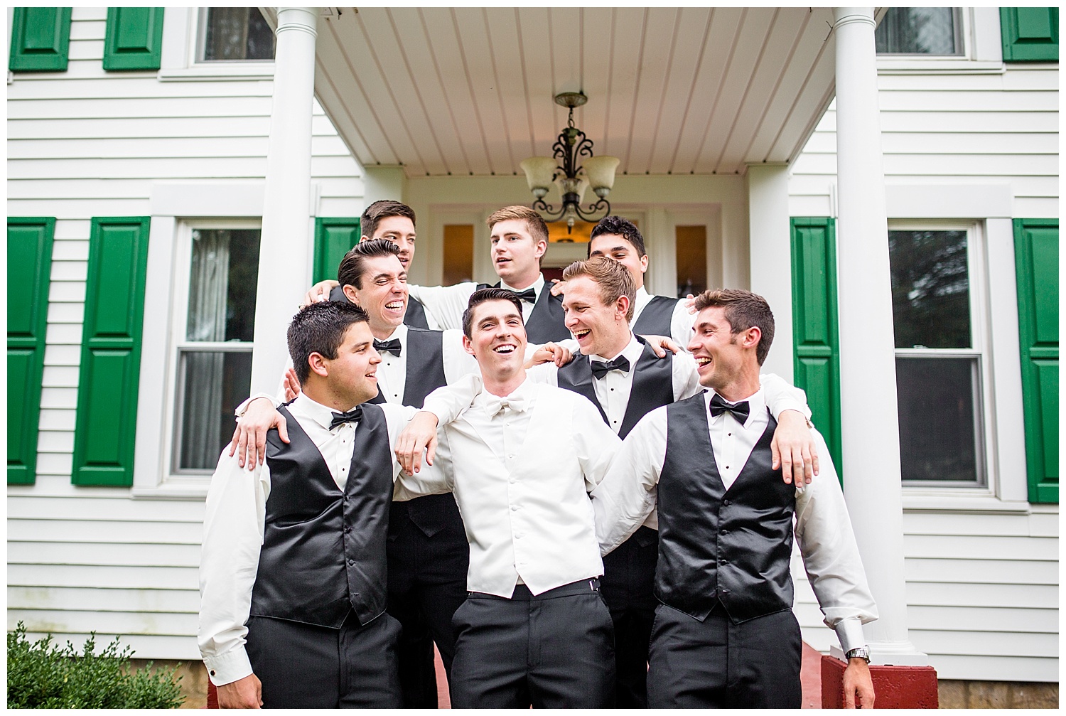 Pittsburgh Weddings | Lingrow Farms Wedding | Leechburg, PA | www.redoakweddings.com