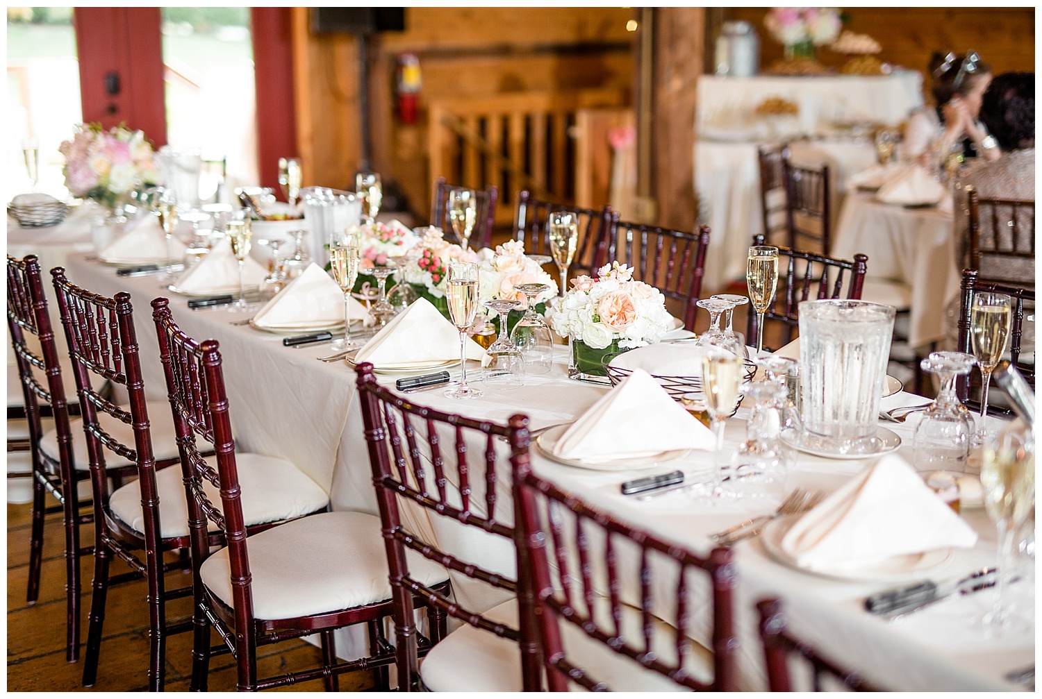 Pittsburgh Weddings | Lingrow Farms Wedding | Leechburg, PA | www.redoakweddings.com