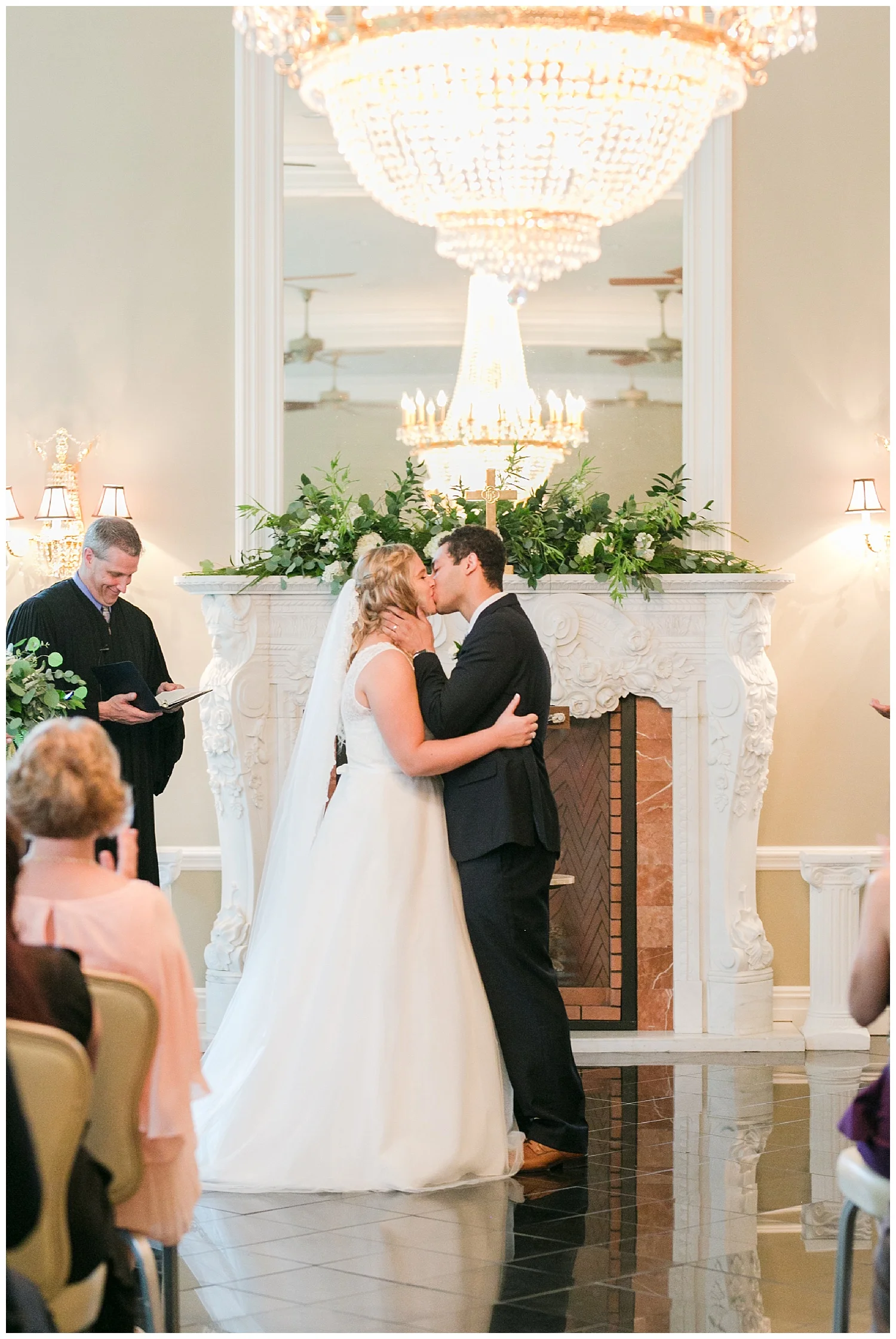 Harrisbugh Weddings | Lancaster Weddings | Cameron Estate & Inn Weddings | Mount Joy, PA | www.redoakweddings.com
