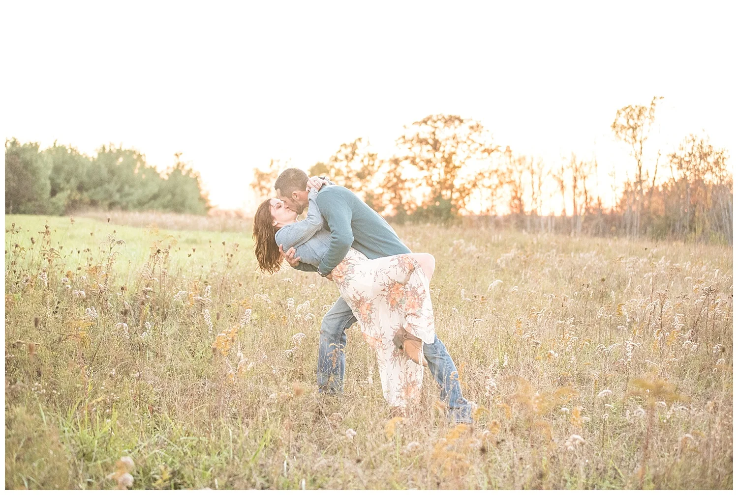 Fall Engagement Session | State College, Pennsylvania | www.redoakweddings.com