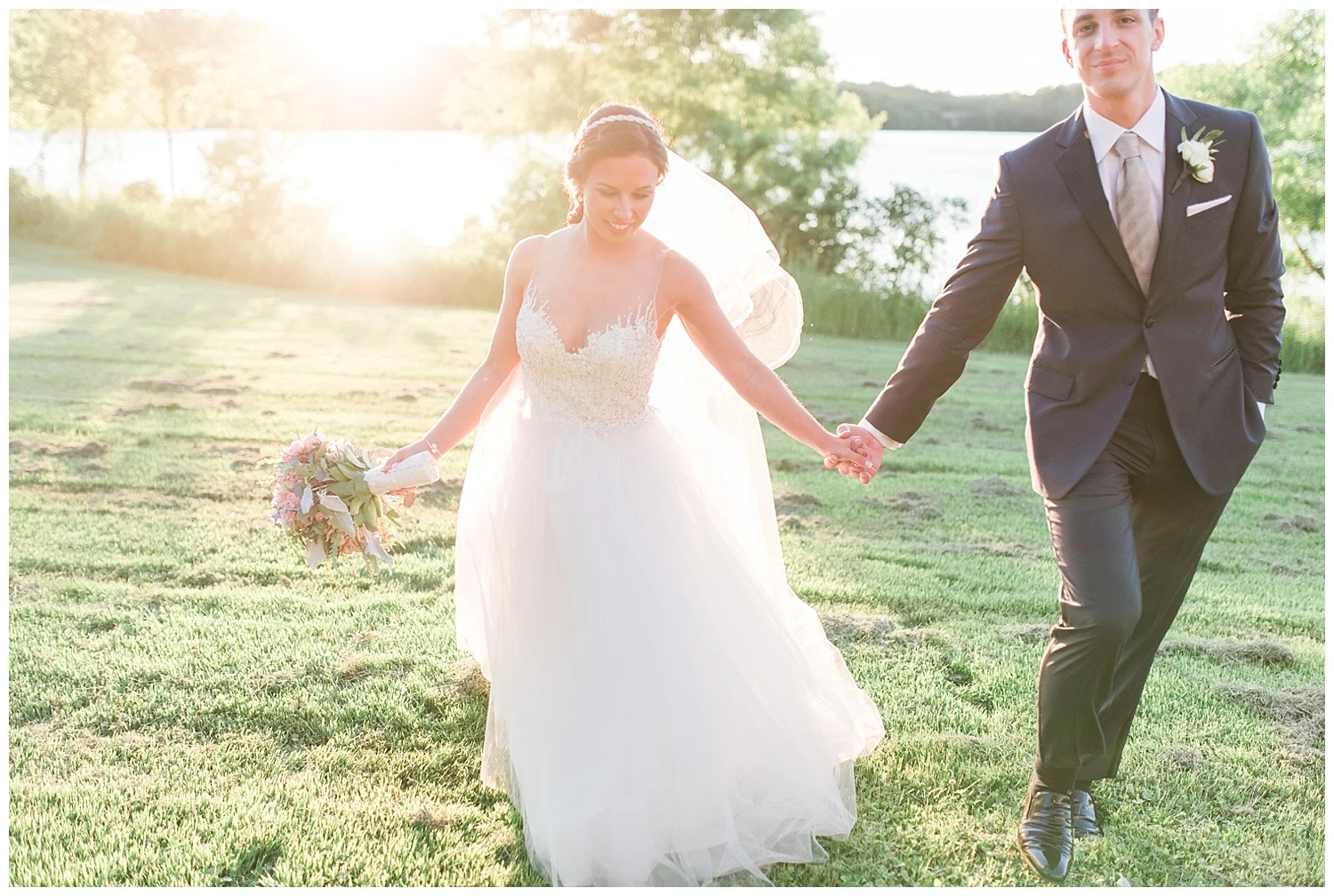 Pennsylvania Summer Wedding | Serenity Blue + Rose Quartz | The Lake House Inn | Perkasie, PA | www.redoakweddings.com