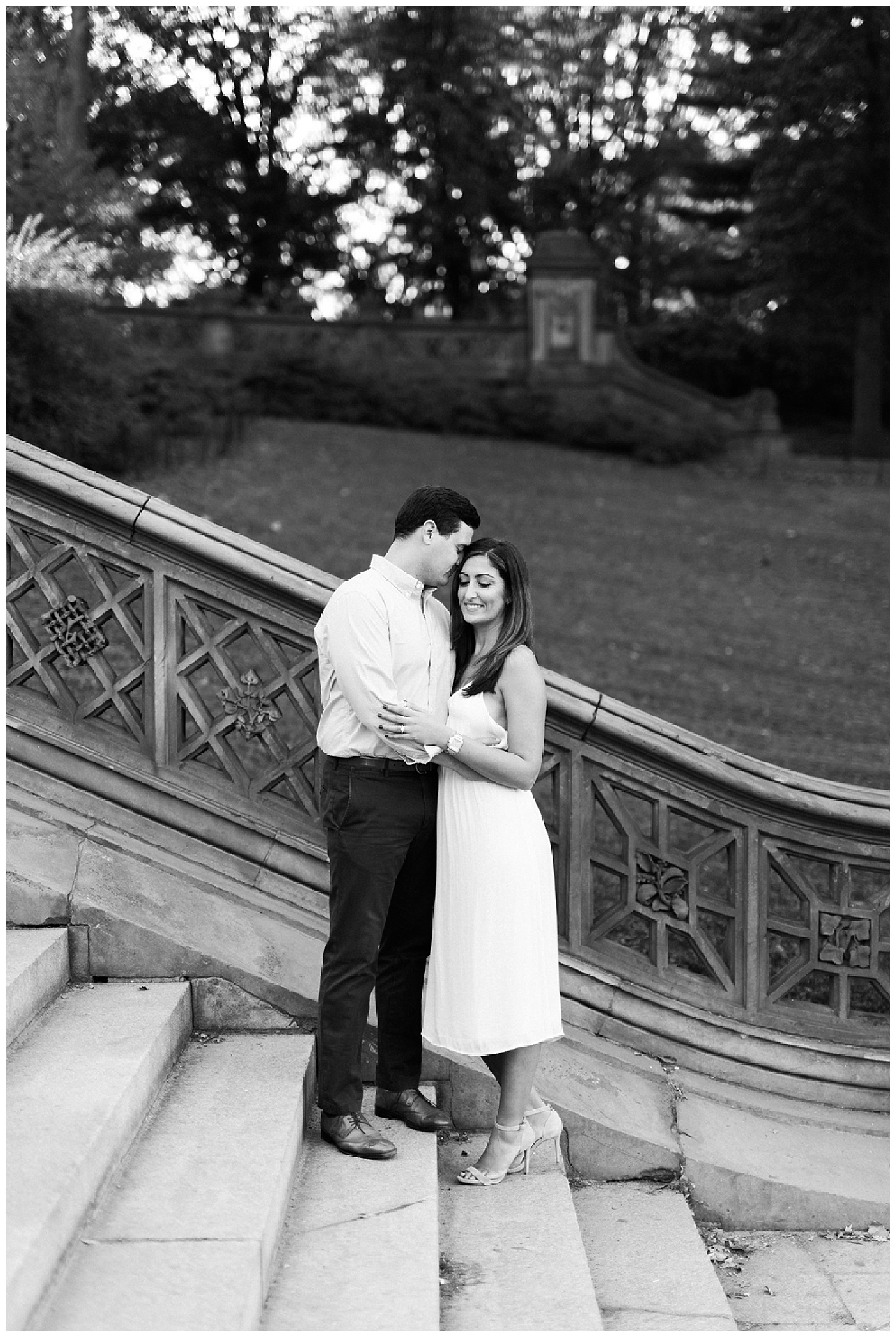 Central Park Engagement Session | NYC Weddings | Manhattan | www.redoakweddings.com