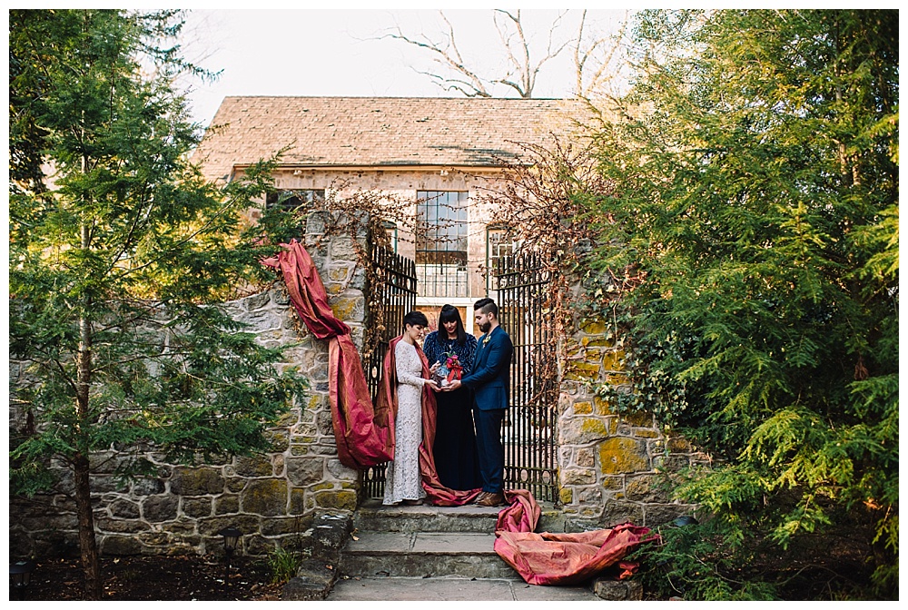 Winter Wedding Inspiration | Holly Hedge Estate | New Hope, PA | www.redoakweddings.com