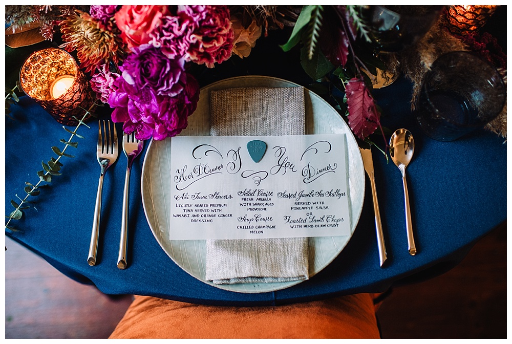 Winter Wedding Inspiration | Holly Hedge Estate | New Hope, PA | www.redoakweddings.com