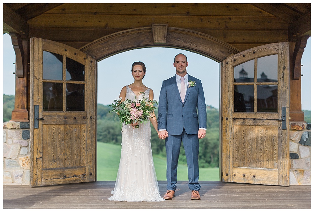 Modern Rustic Wedding At Wyndridge Farm Laura Billingham