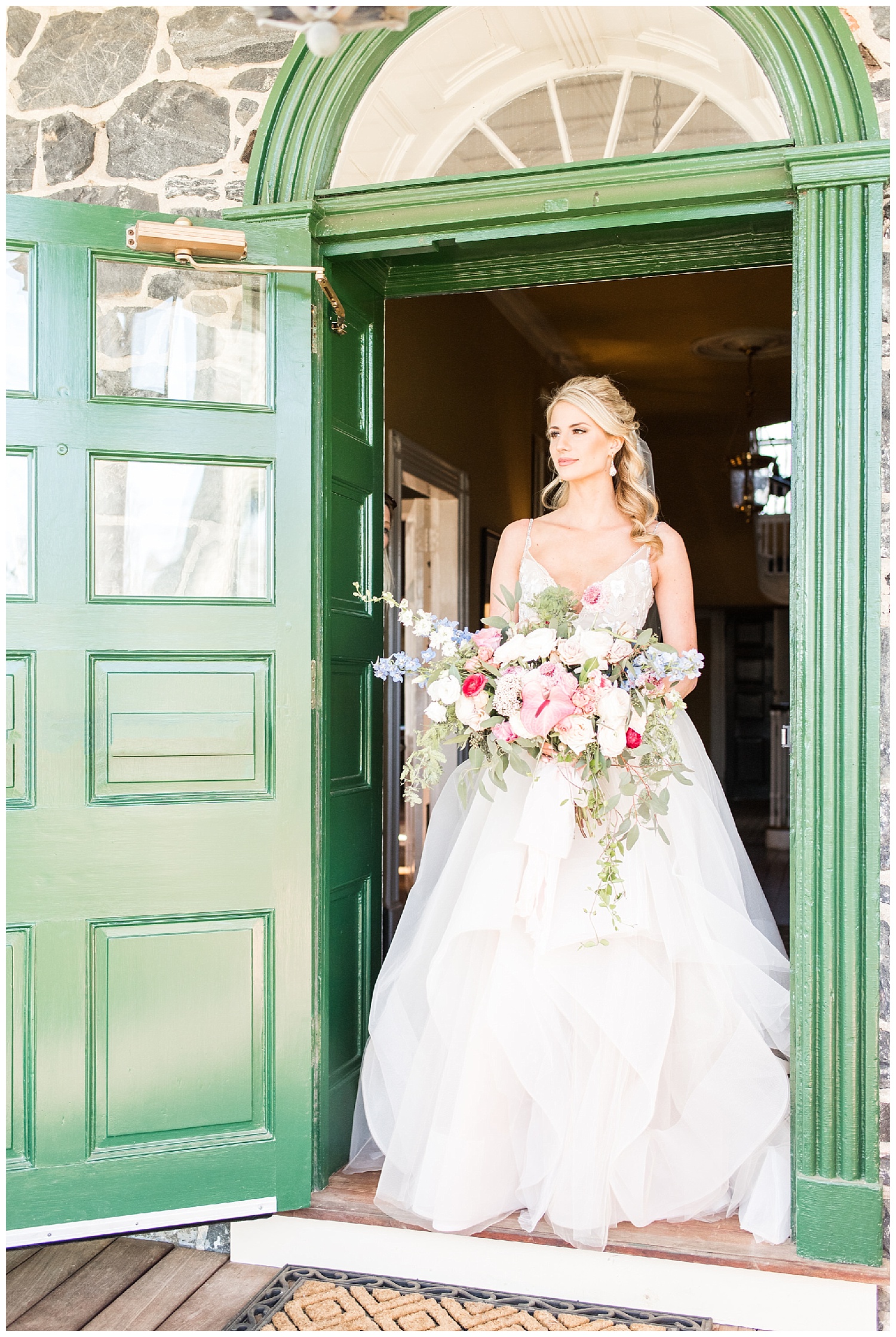 Brandywine Valley Weddings | Inn at Grace Winery | Glen Mills, PA | www.redoakweddings.com