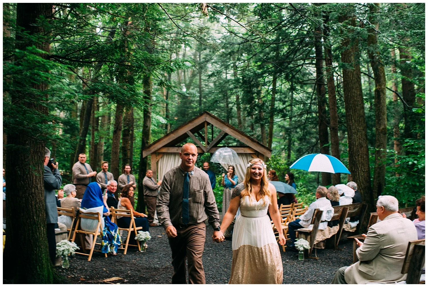 Pennsylvania Weddings | Tall Timber Barn | Pocono Weddings | www.redoakweddings.com