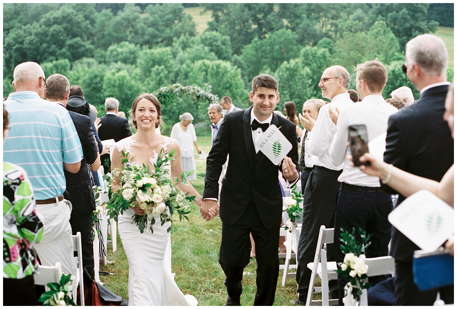 Elegant Farm Wedding | Hopeland Farm Lititz, PA | Pennsylvania Weddings | www.redoakweddings.com