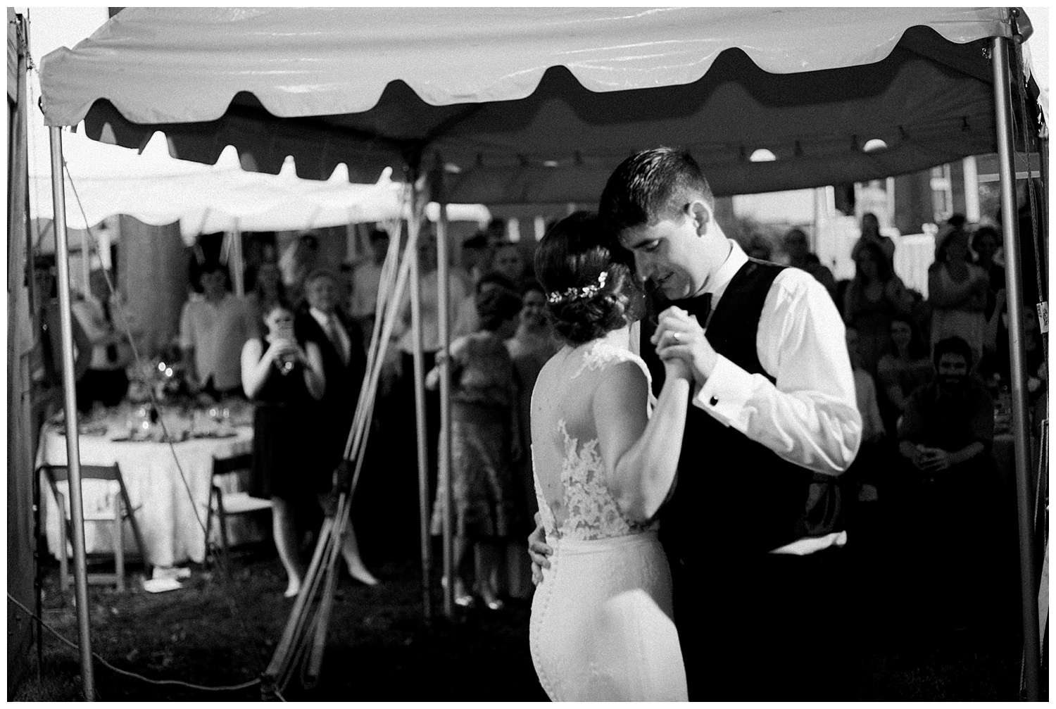 Elegant Farm Wedding | Hopeland Farm Lititz, PA | Pennsylvania Weddings | www.redoakweddings.com