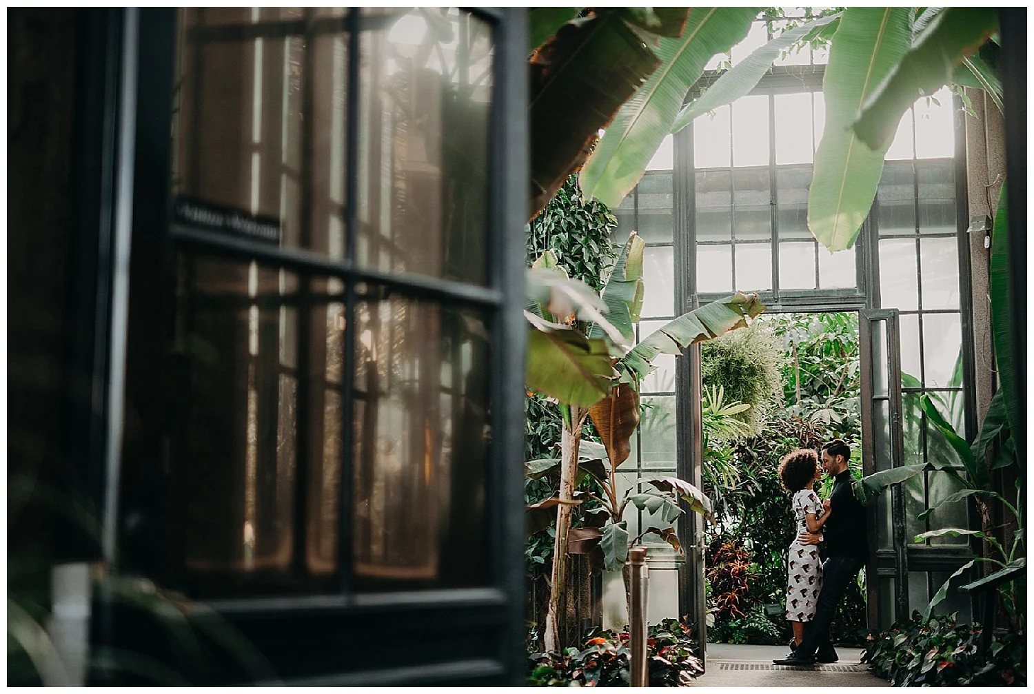 Engagement Session Inspiration | Terrain Glen Mills PA | Longwood Gardens | Pennsylvania Engagements | www.redoakweddings.com