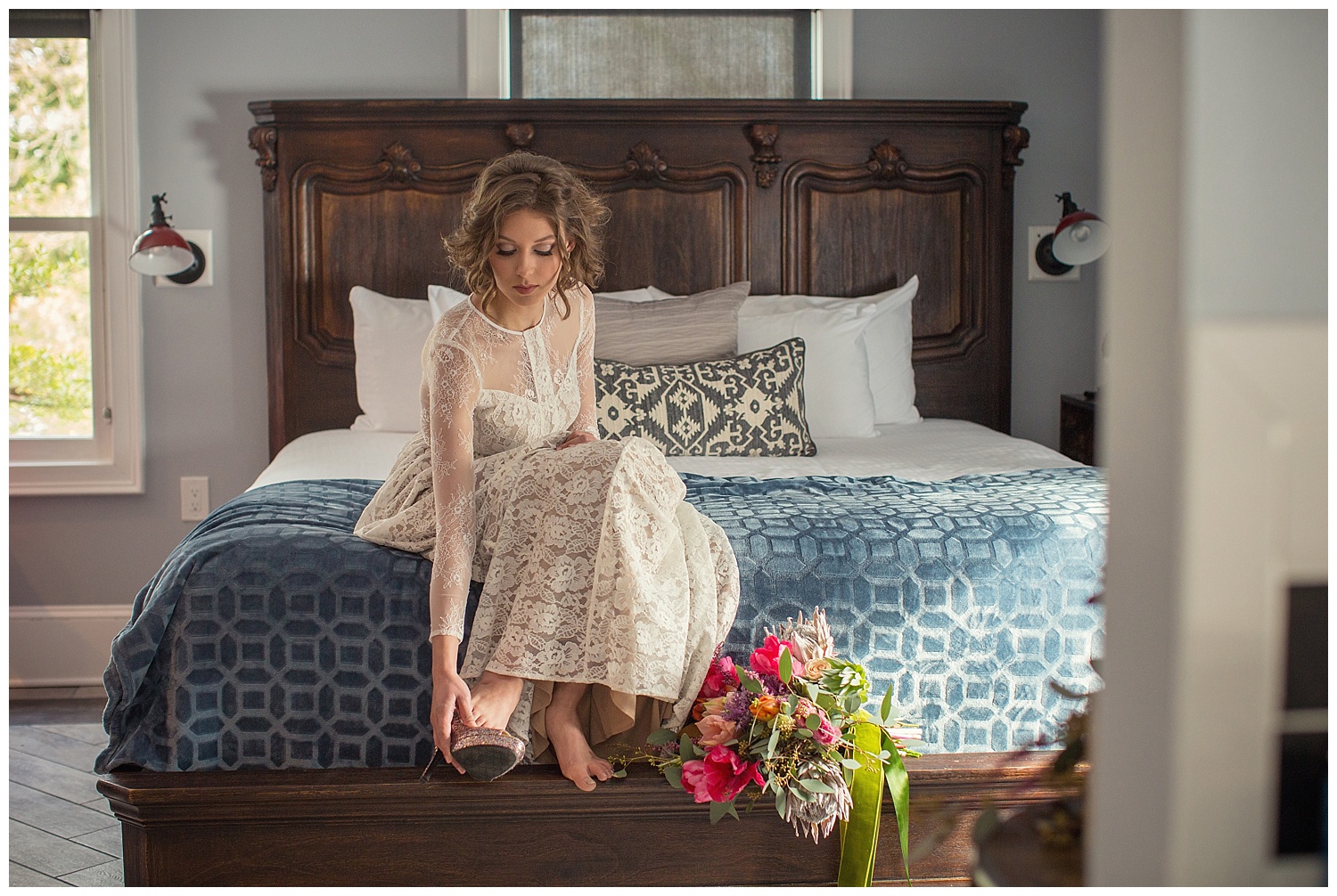 Winter Wedding Inspiration | Holly Hedge Estate | New Hope, PA | www.redoakweddings.com