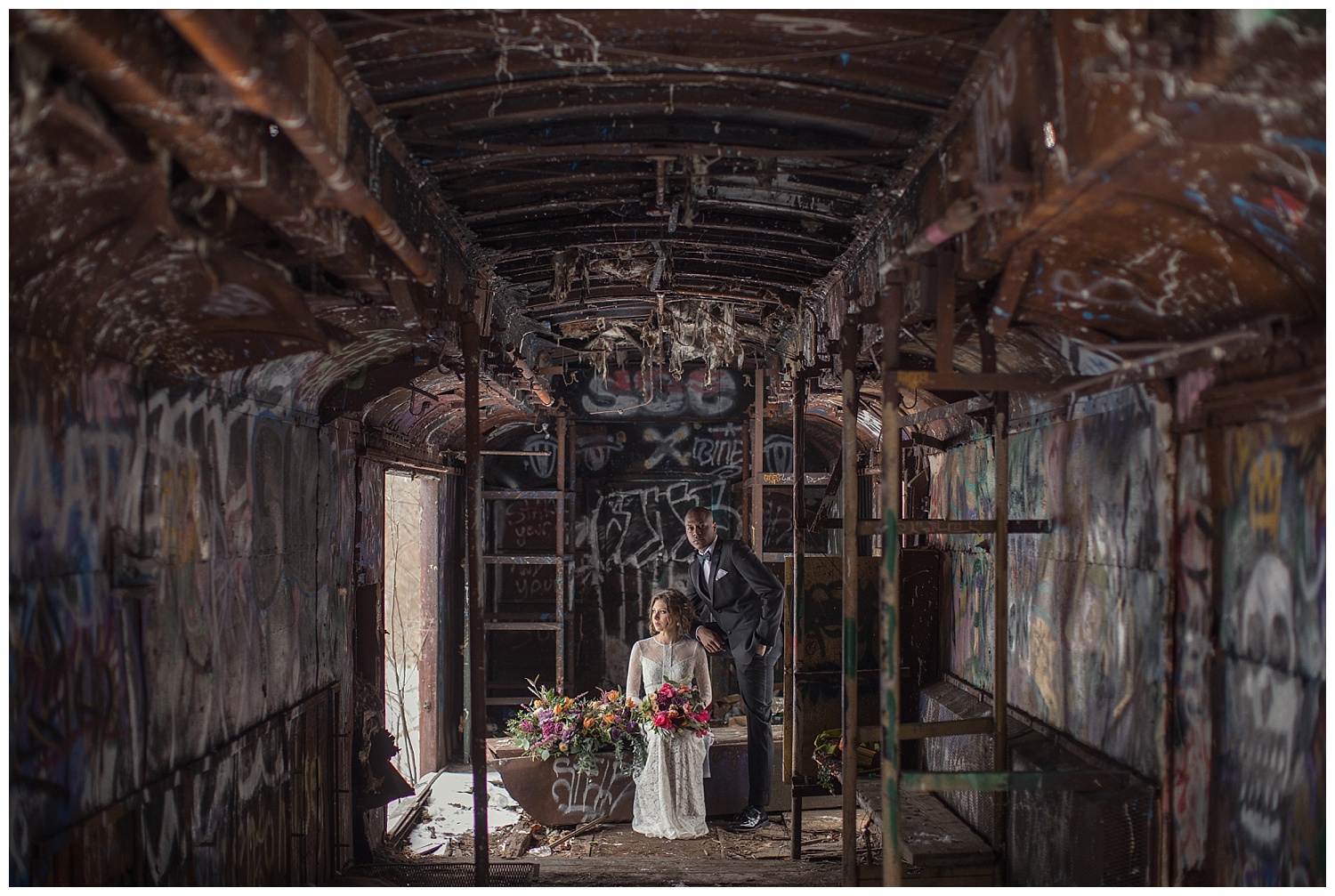 Winter Wedding Inspiration | Holly Hedge Estate | New Hope, PA | www.redoakweddings.com