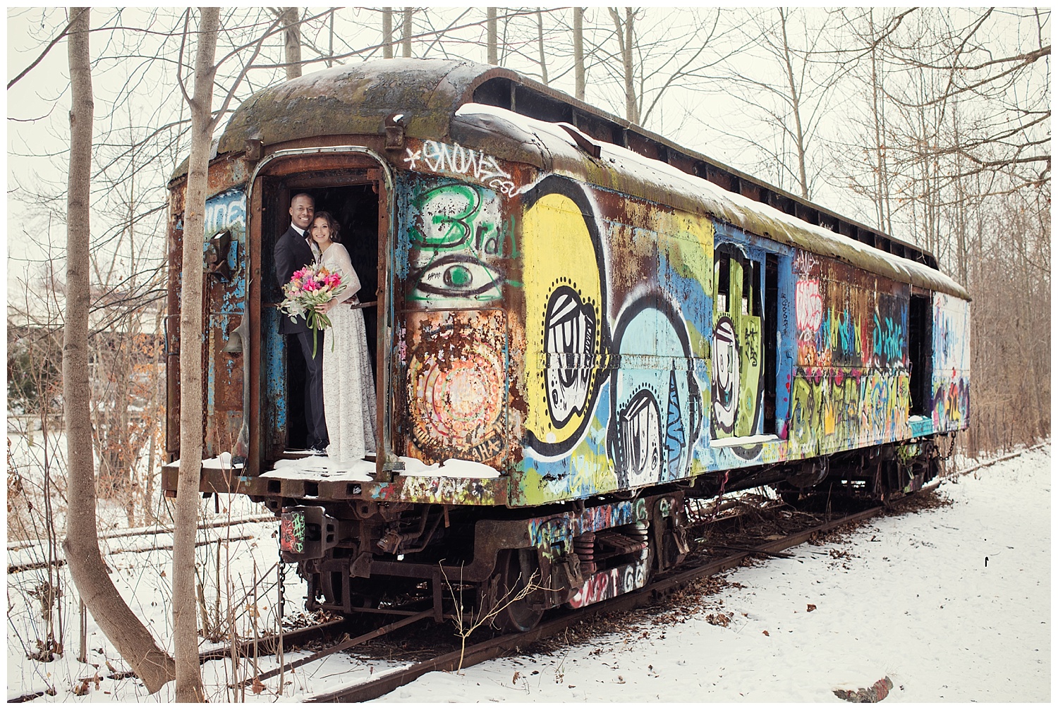 Winter Wedding Inspiration | Holly Hedge Estate | New Hope, PA | www.redoakweddings.com