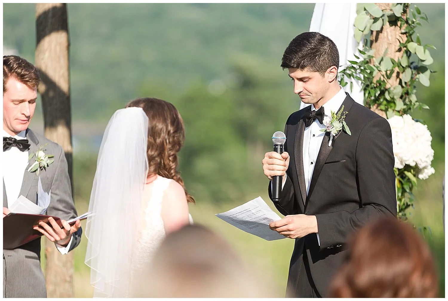 Red Maple Vineyard Wedding | Hudson Valley Vineyard Wedding | West Park, NY | www.redoakweddings.com