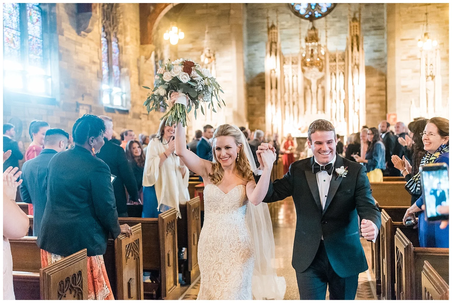 Pennsylvania Spring Wedding |Flourtown Country Club | Flourtown, PA | www.redoakweddings.com