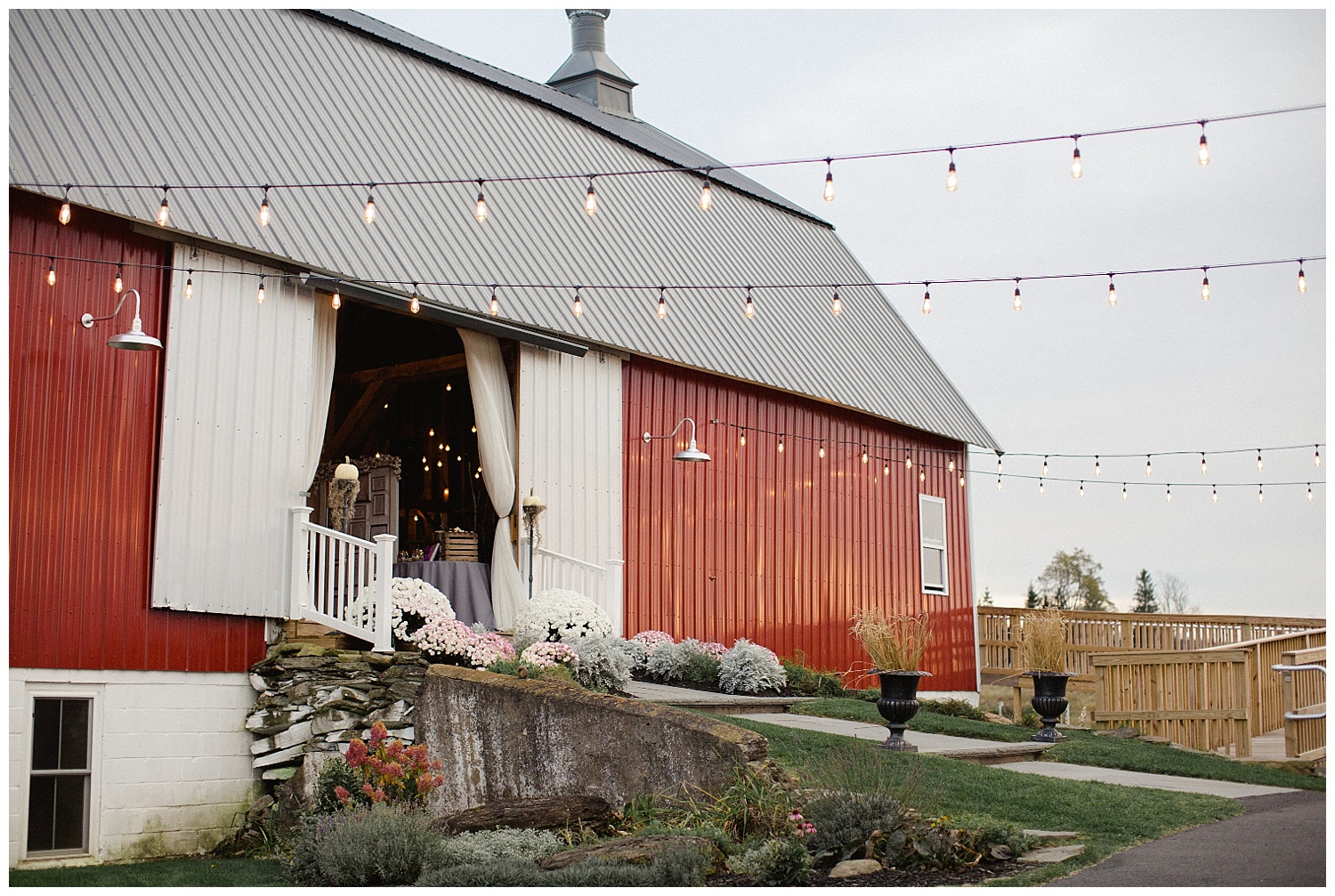 Fall Farm Wedding | The Farm at Cottrell Lake Wedding | Clifford, PA | www.redoakweddings.com
