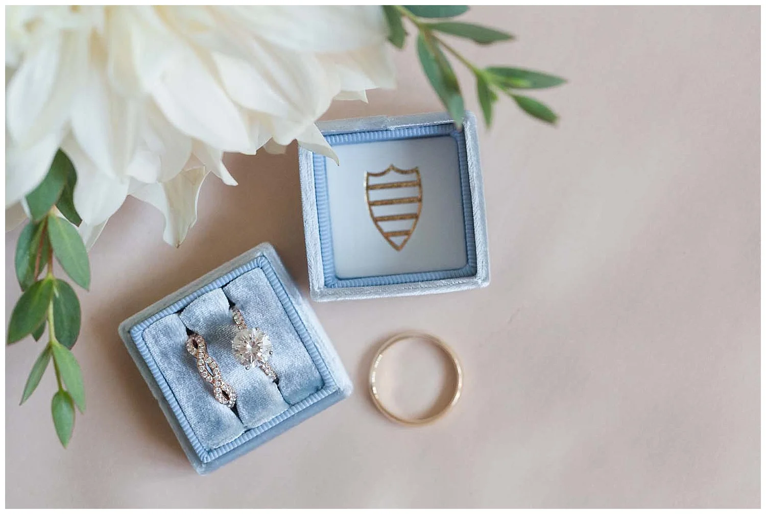 Larchmont Shore Club Wedding | Larchmont, NY | www.redoakweddings.com