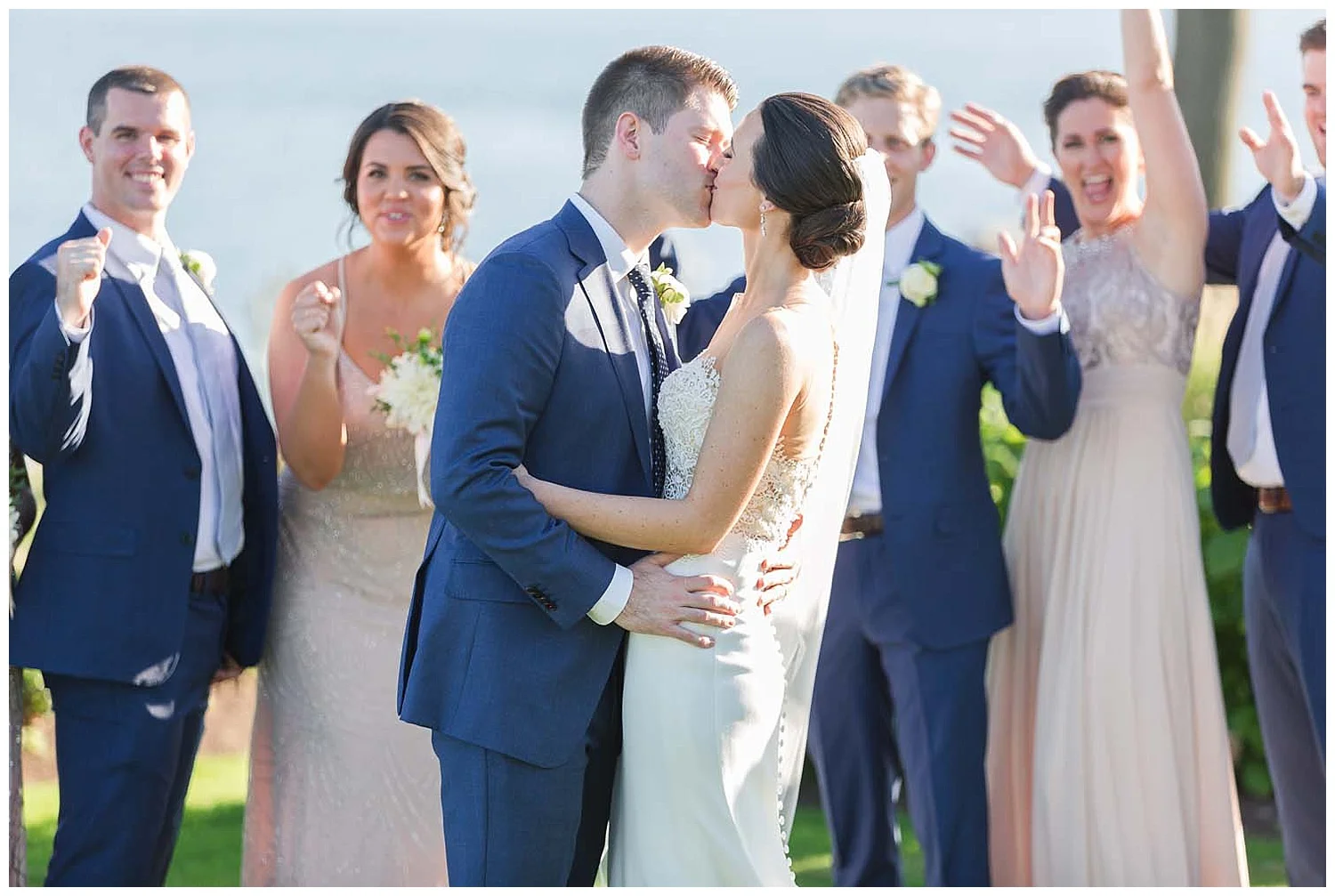 Larchmont Shore Club Wedding | Larchmont, NY | www.redoakweddings.com