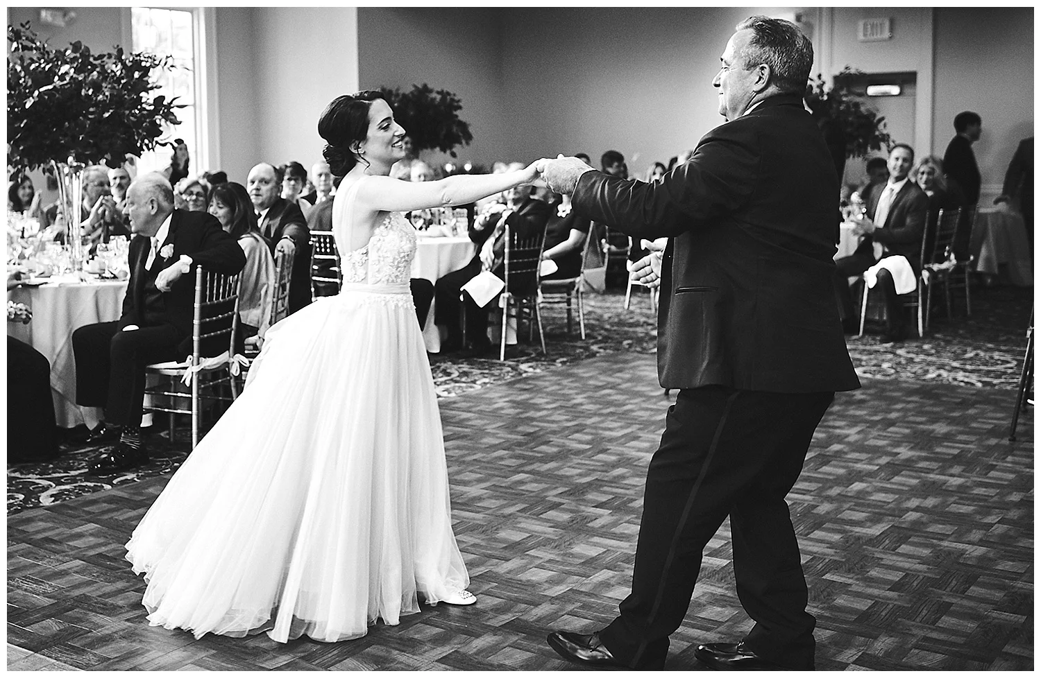 Orange Lawn Tennis Club Wedding | Romantic Spring Wedding | South Orange, NJ | www.redoakweddings.com