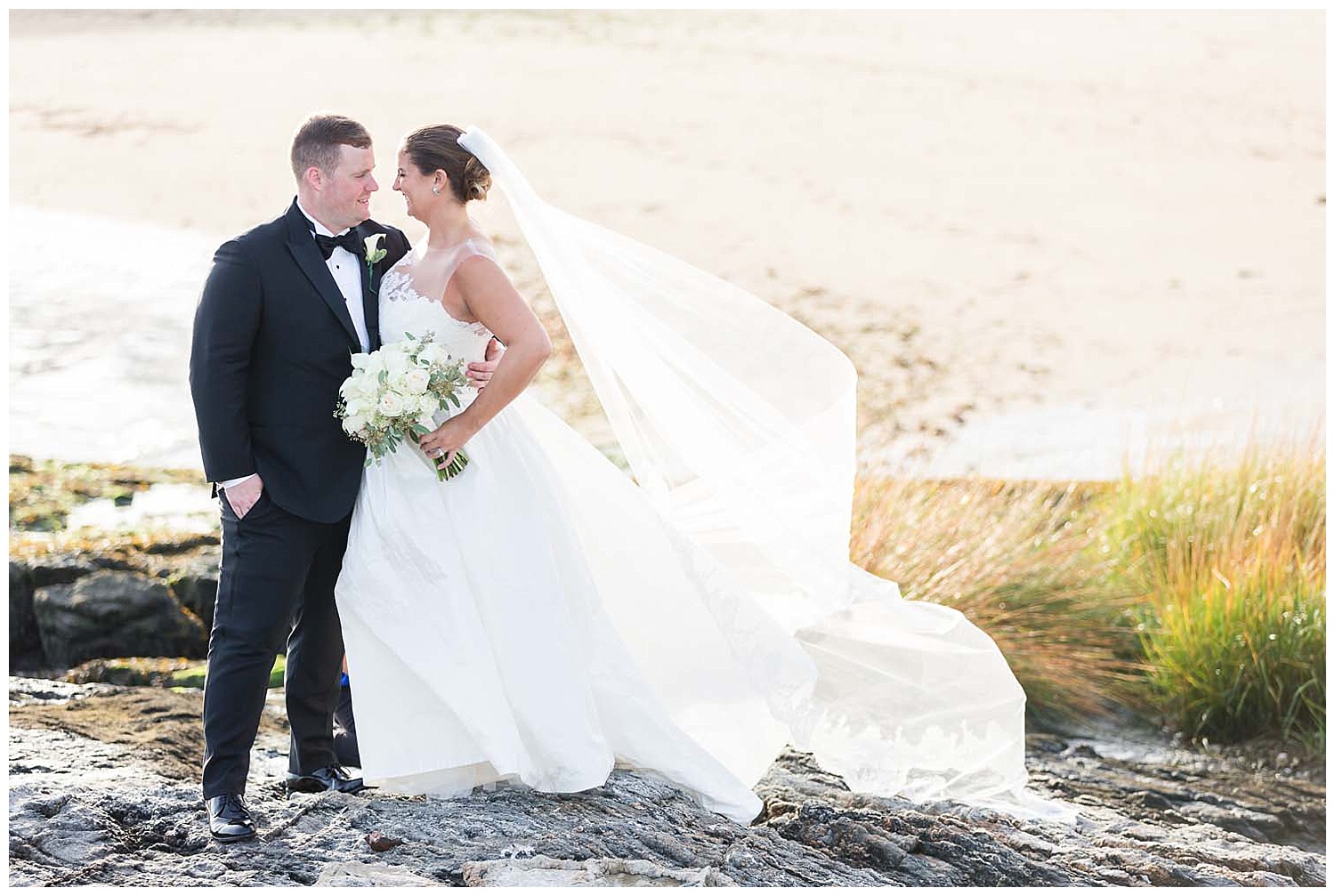 Larchmont Shore Club Wedding | Westchester County Wedding | Larchmont, NY | www.redoakweddings.com