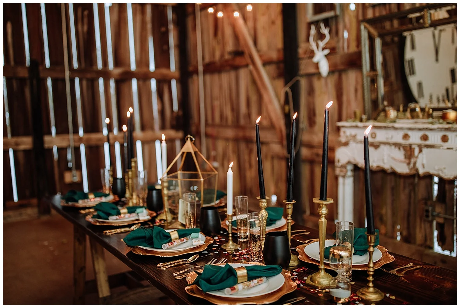 NYE Wedding | Hudson Valley Weddings | Gilbertsville Farmhouse | www.redoakweddings.com