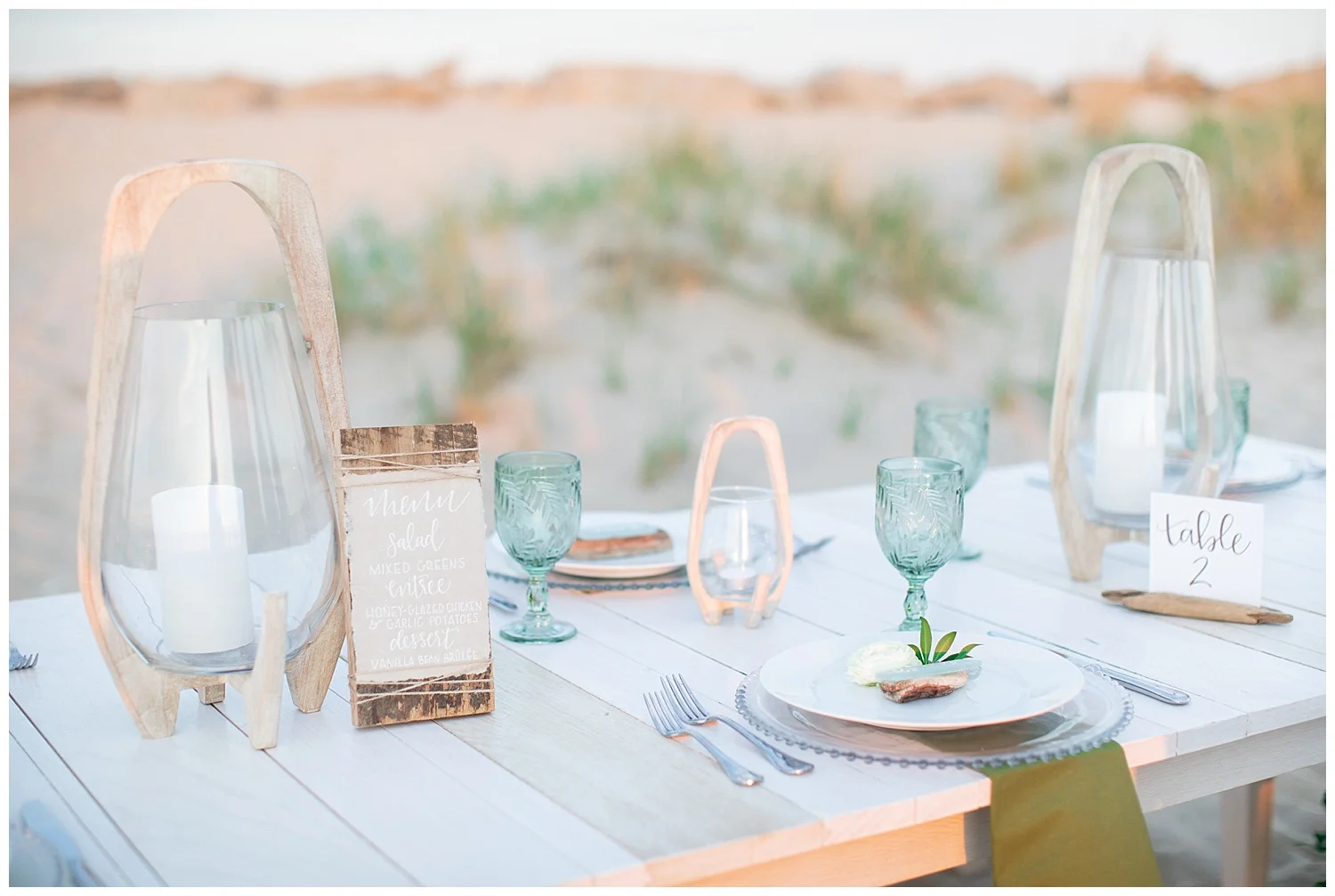 Lush Green Jersey Shore Wedding Inspiration | Sandy Hook, NJ | www.redoakweddings.com