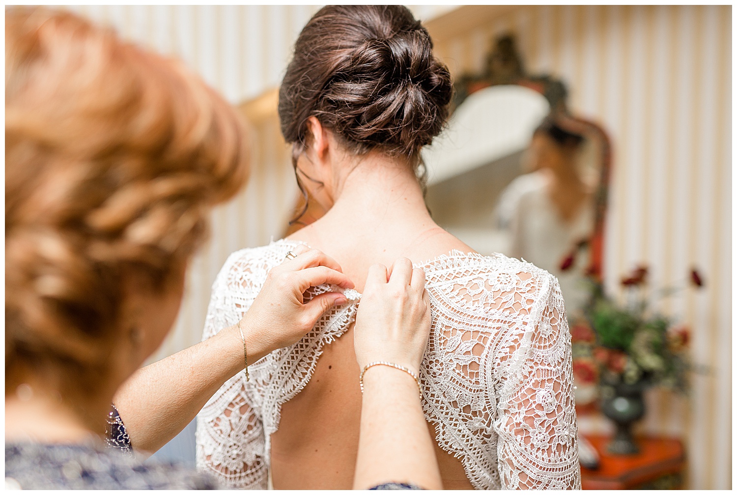 Morning Glory Inn Wedding | Intimate Pittsburgh Autumn Wedding | Pittsburgh, PA | www.redoakweddings.com