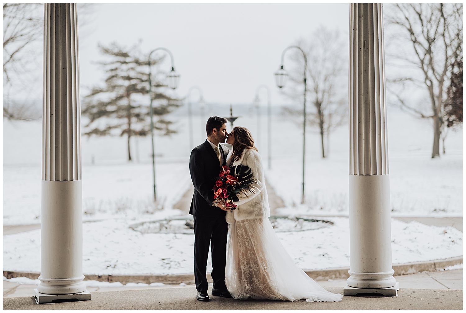 Emerson Park Pavilion Wedding | Fingerlakes Wedding | Auburn, NY | www.redoakweddings.com
